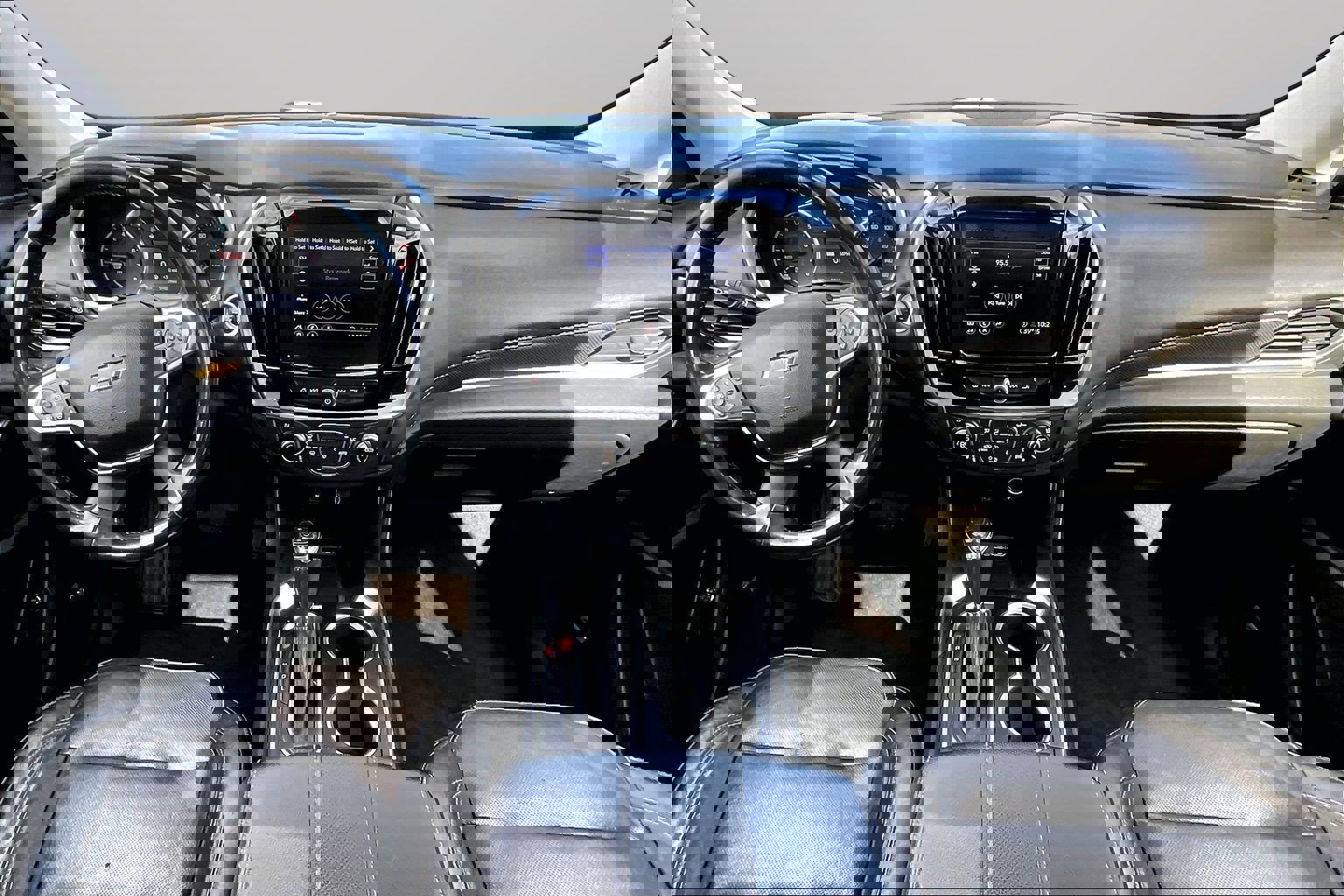 Used 2020 Chevrolet Traverse Premier image 14