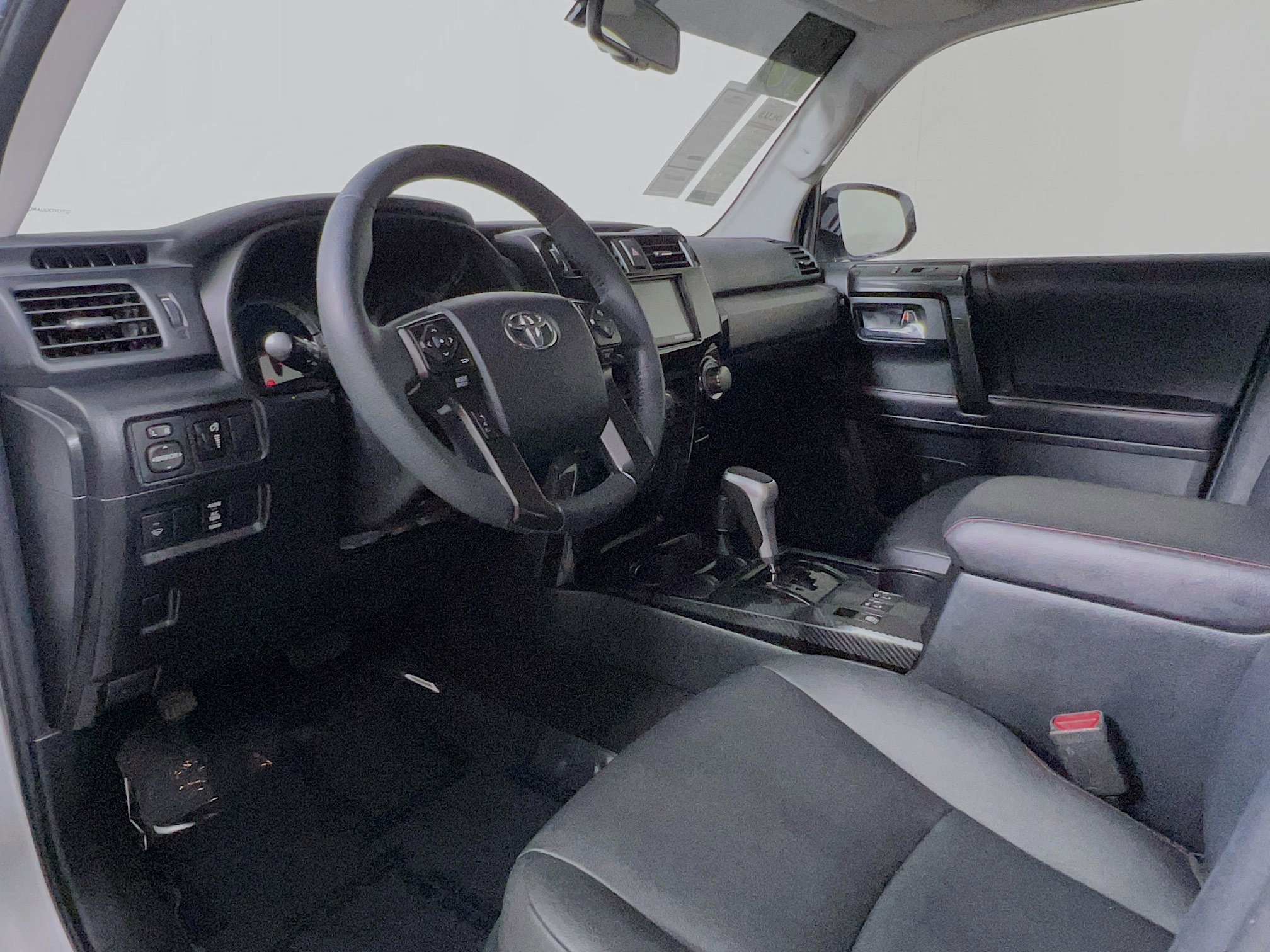 Used 2019 Toyota 4Runner TRD Off-Road Premium AWD/4WD image 30