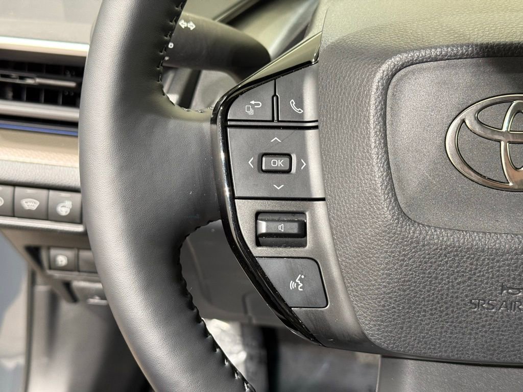 Used 2024 Toyota Prius XLE image 24