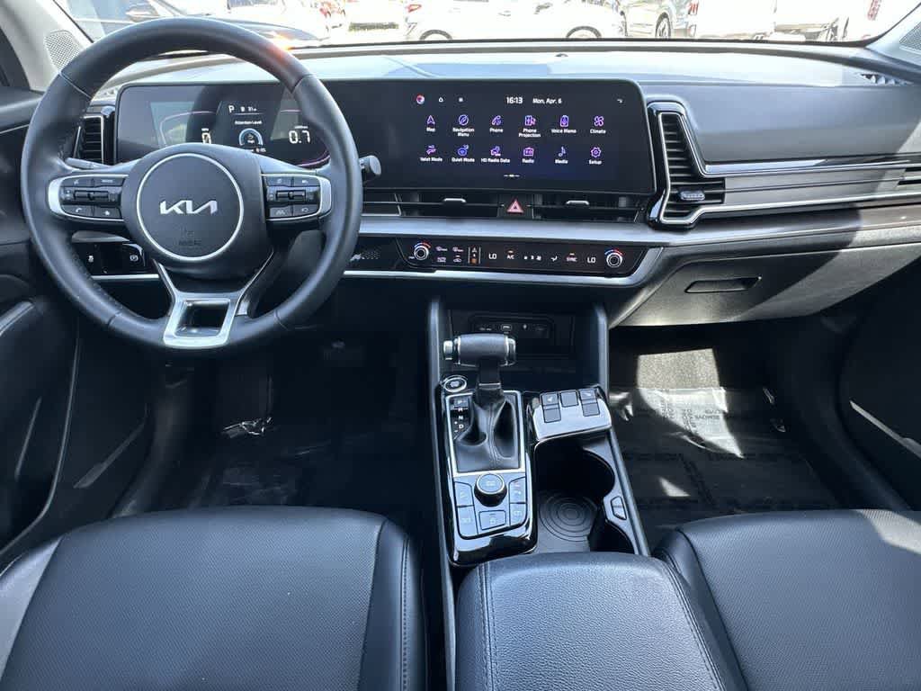 Certified 2024 Kia Sportage EX image 22