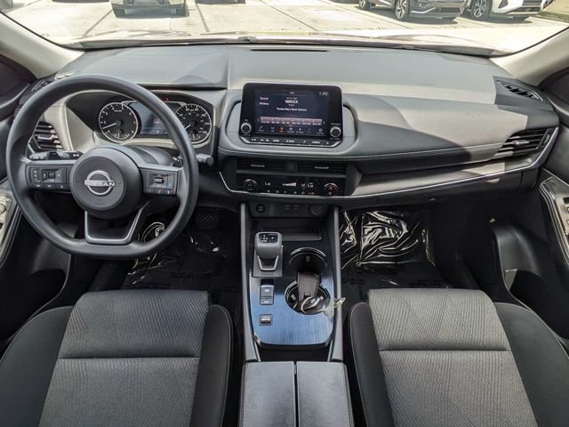 Used 2024 Nissan Rogue SV FWD image 16