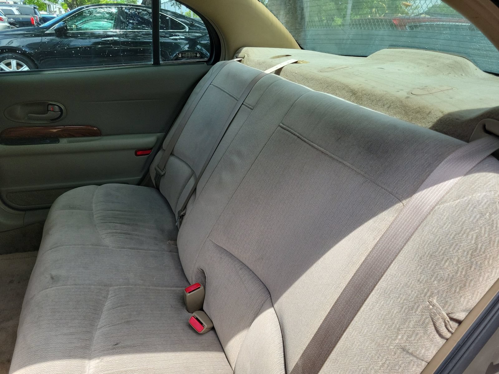 Used 2001 Buick Le Sabre Custom w/ Luxury Pkg FWD image 12