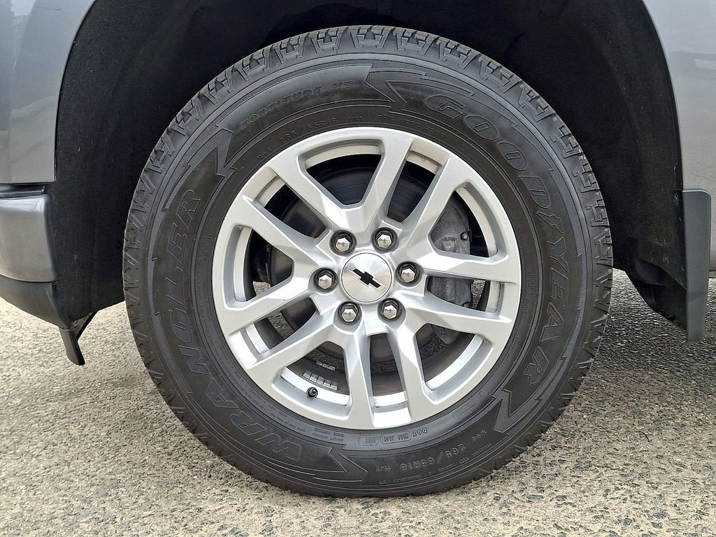 Used 2021 Chevrolet Silverado 1500 RST image 8