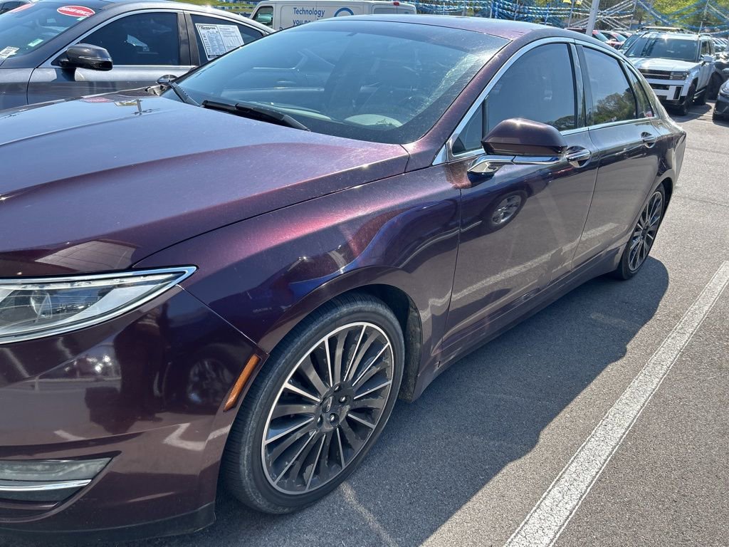 Used 2013 Lincoln MKZ image 4