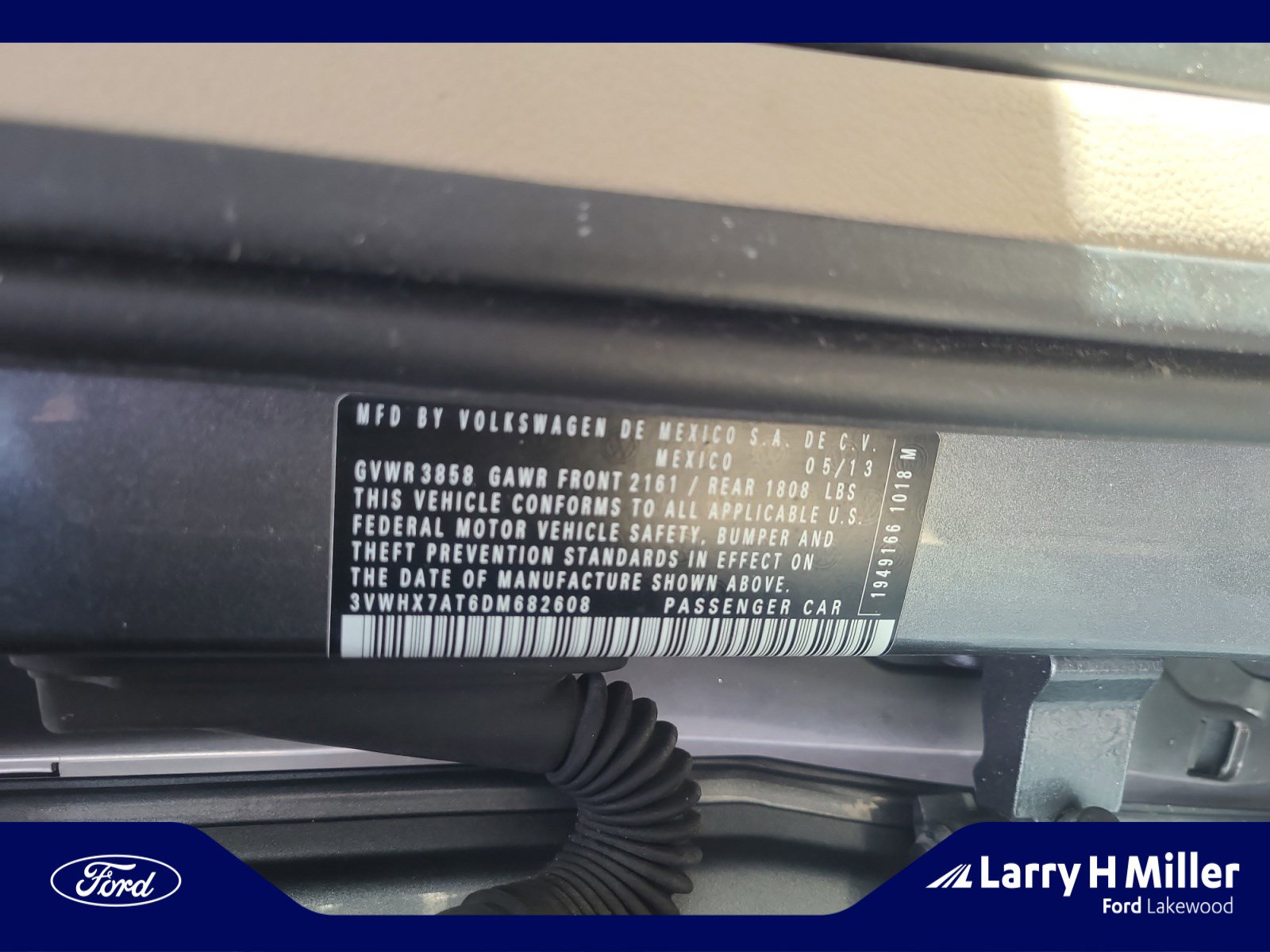 Used 2013 Volkswagen Beetle 2.5 image 24