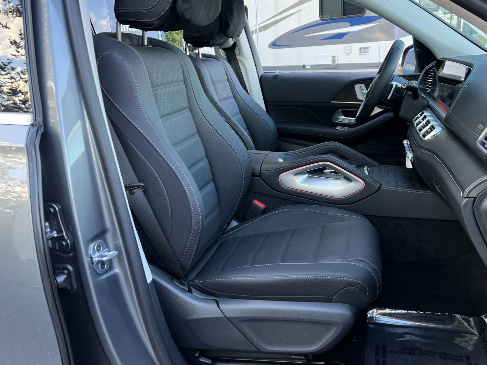 Certified 2026 Mercedes-Benz GLS 450 4MATIC image 27