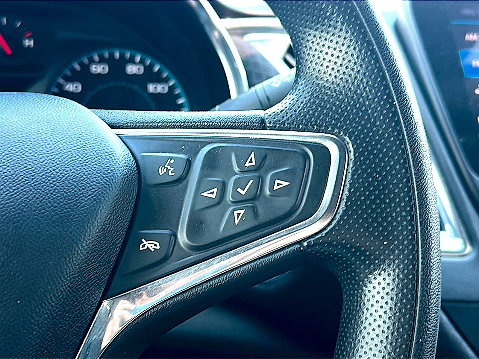 Used 2021 Chevrolet Malibu LT FWD image 27