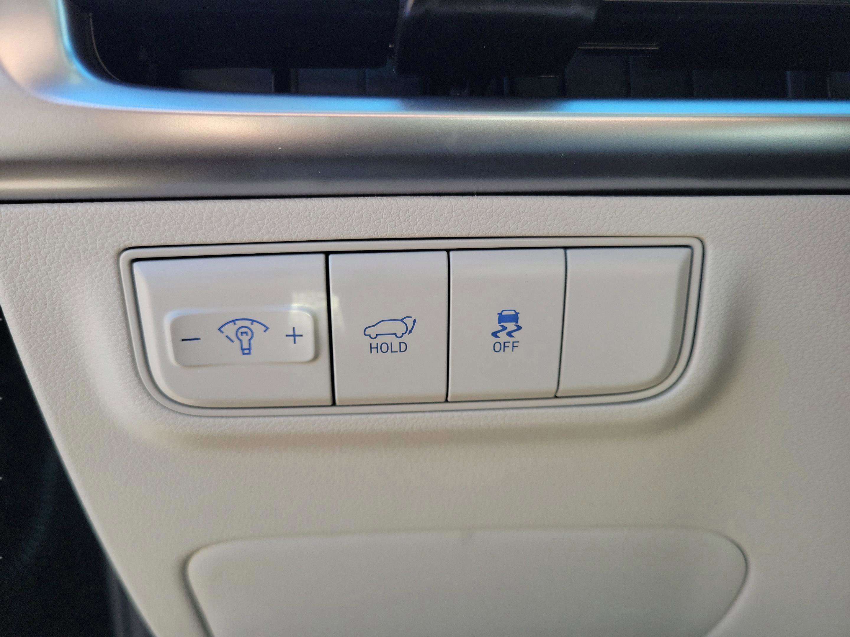 New 2026 Hyundai Tucson SEL image 16