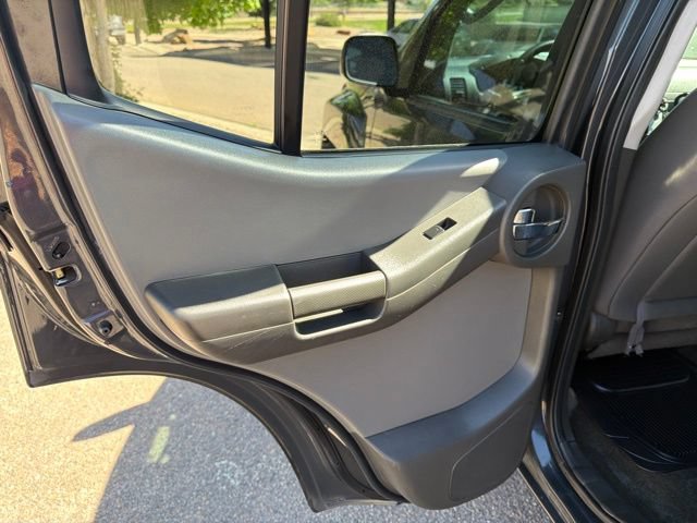 Used 2012 Nissan Xterra S AWD/4WD image 23