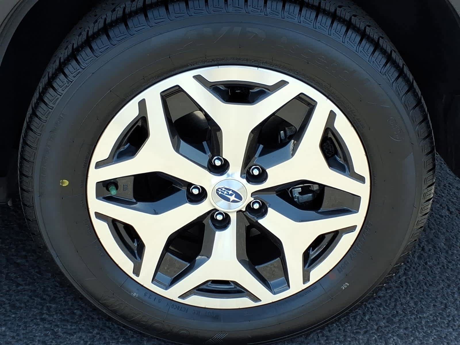 Certified 2024 Subaru Forester Premium AWD/4WD image 12