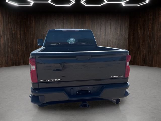 Used 2023 Chevrolet Silverado 2500 Custom w/ Custom Value Package AWD/4WD image 11
