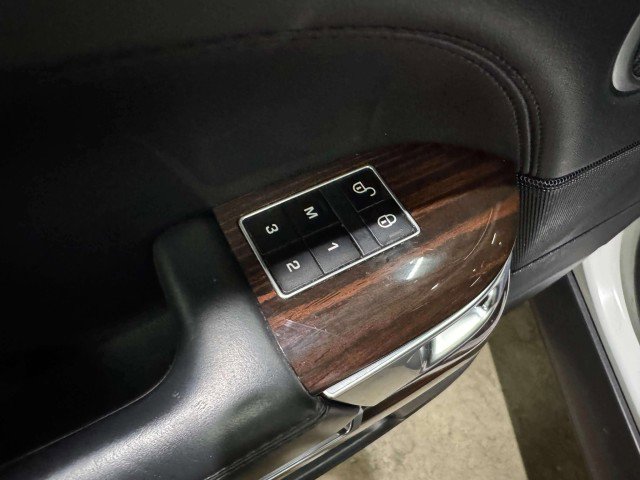 Used 2015 Land Rover Range Rover Supercharged image 62