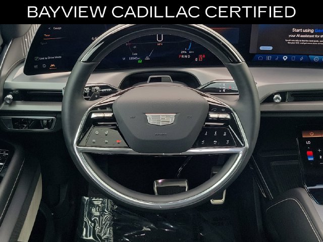 Certified 2026 Cadillac Vistiq Sport w/ LPO, Floor Liner Package AWD/4WD image 17