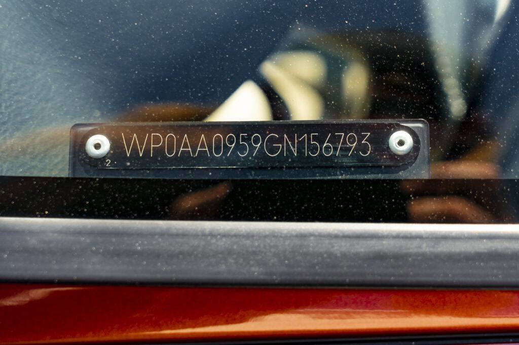 Used 1986 Porsche 944 Turbo image 92