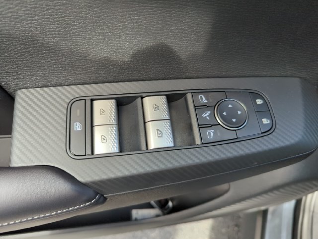 New 2026 Nissan Rogue SL AWD/4WD image 33