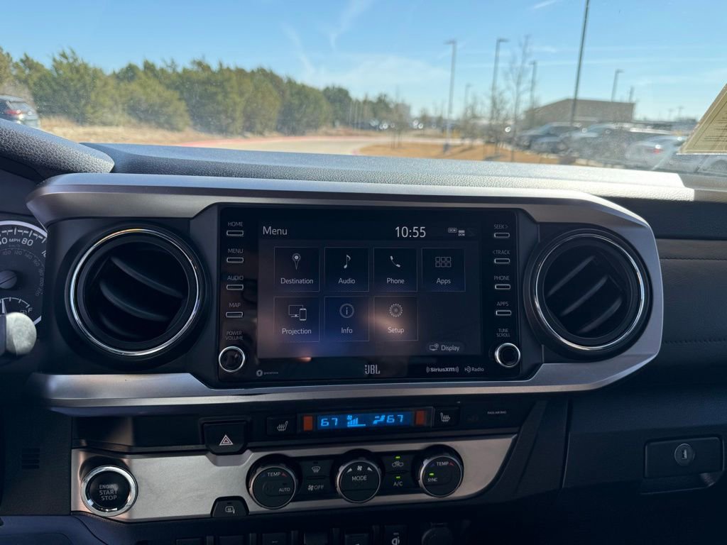 Used 2023 Toyota Tacoma Limited image 17