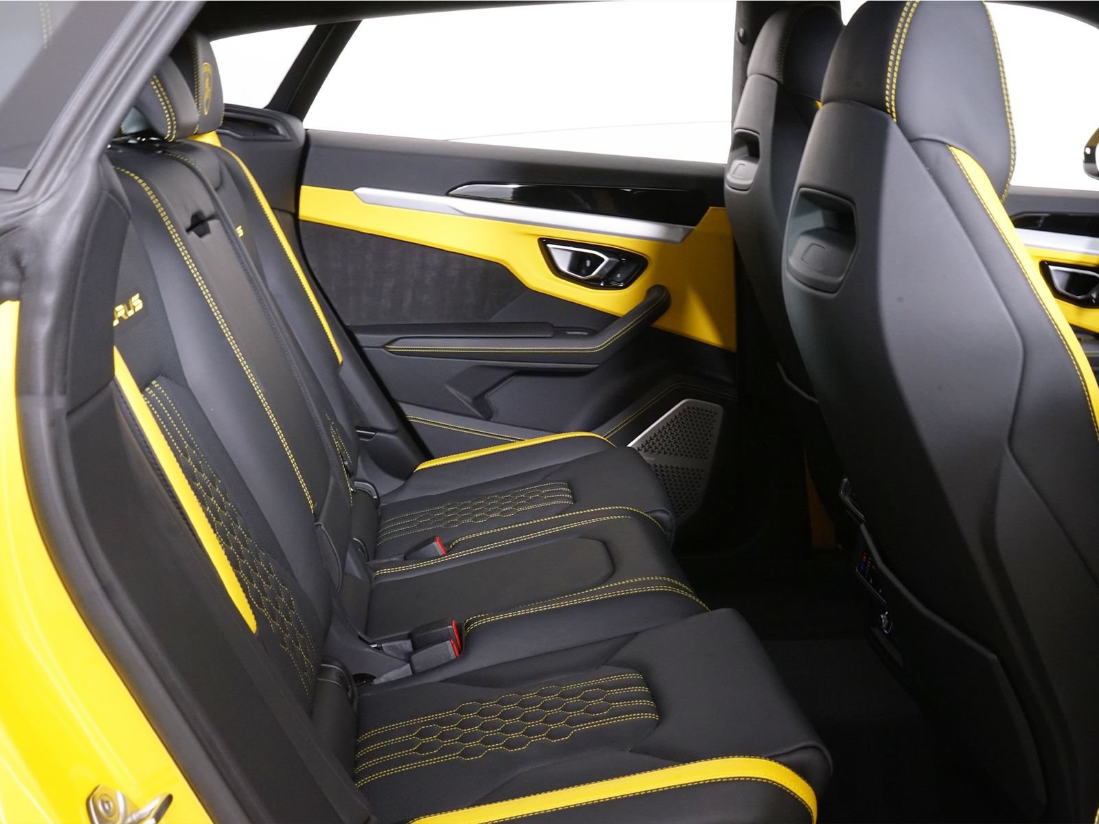 Used 2023 Lamborghini Urus S AWD/4WD image 34