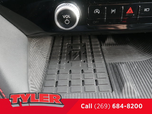 Used 2025 Ford Explorer ST AWD/4WD image 31