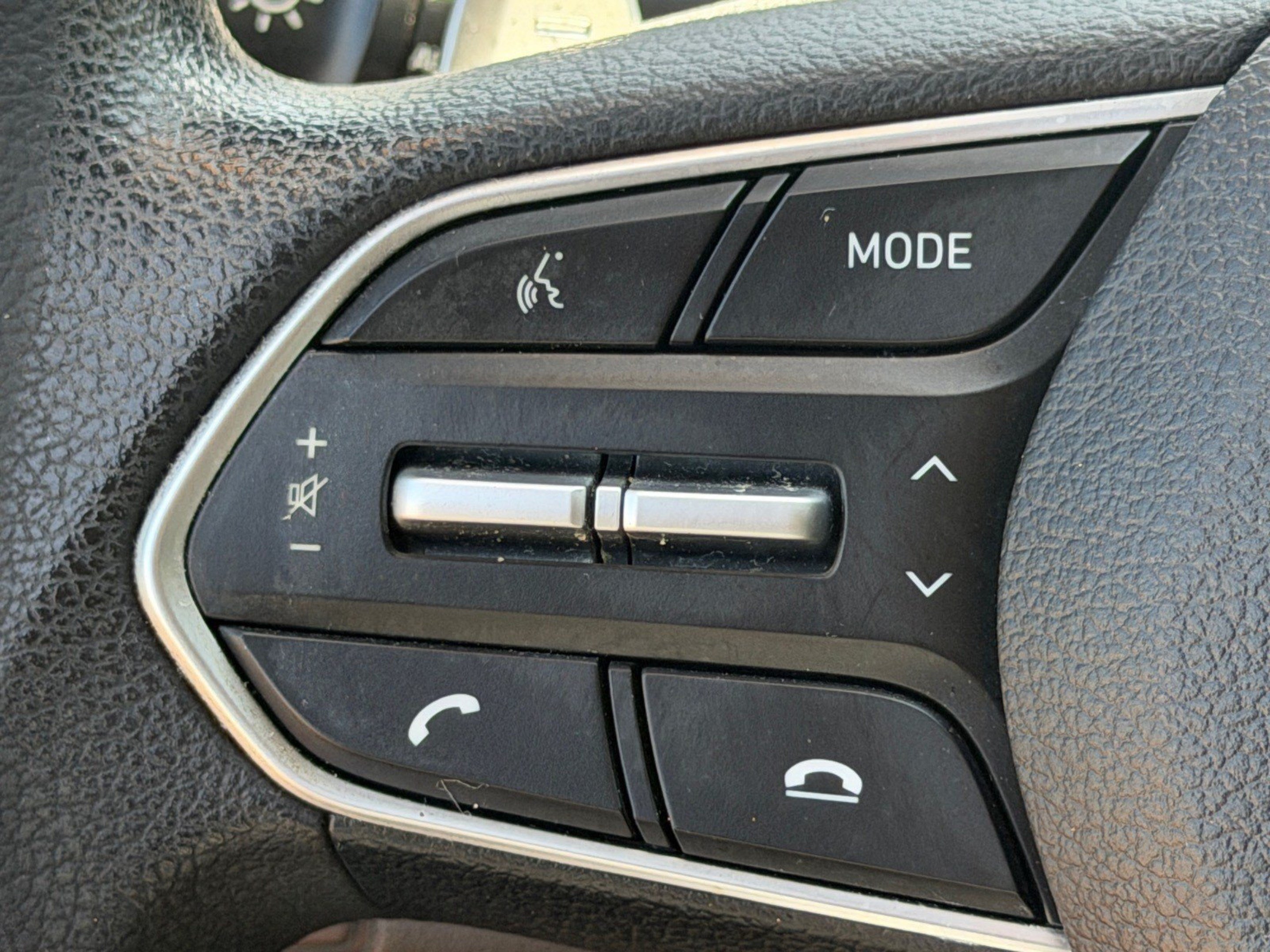 Used 2021 Hyundai Santa Fe SEL FWD image 26