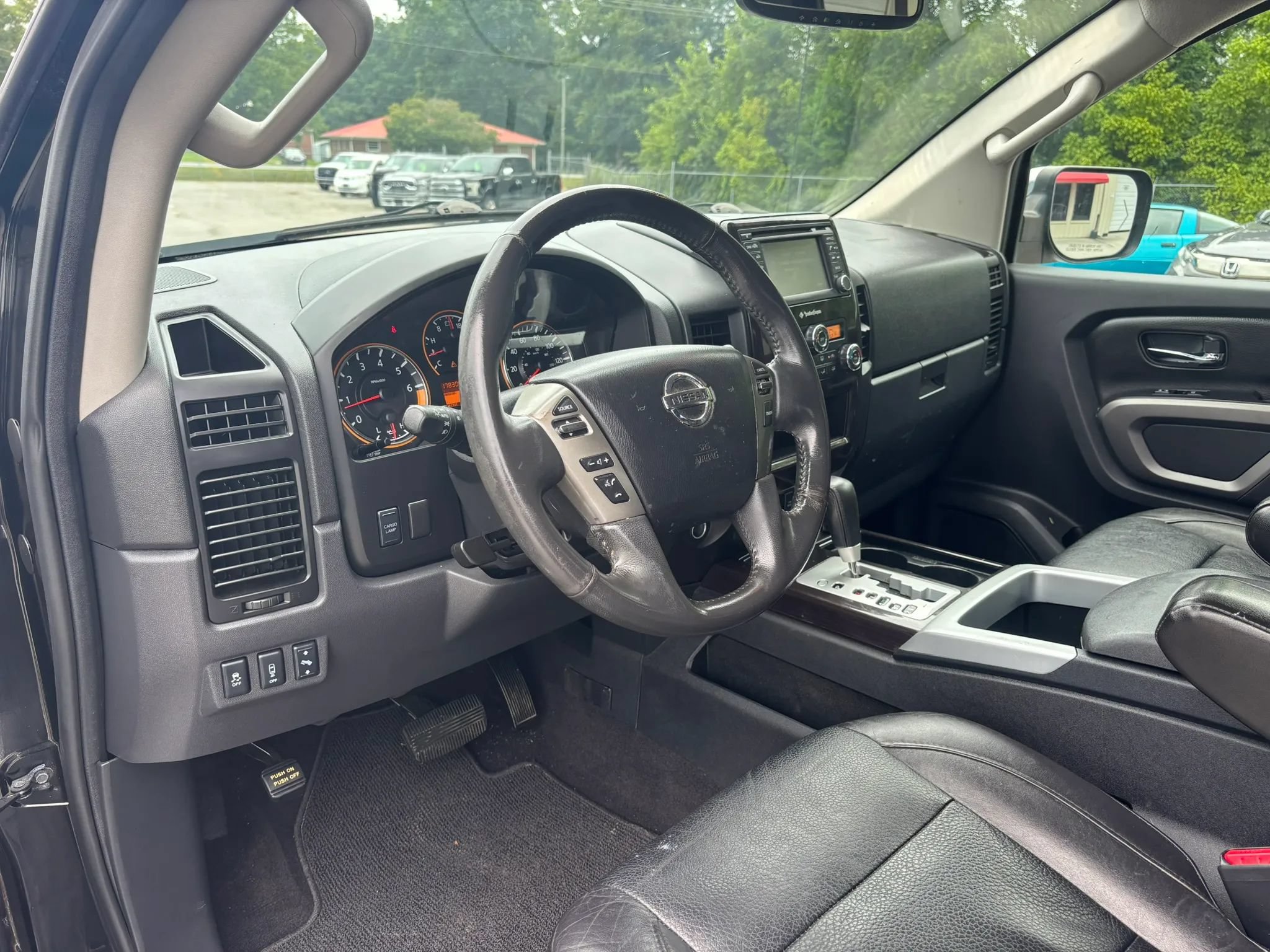 Used 2015 Nissan Titan SL w/ SL Heavy Metal Package AWD/4WD image 11