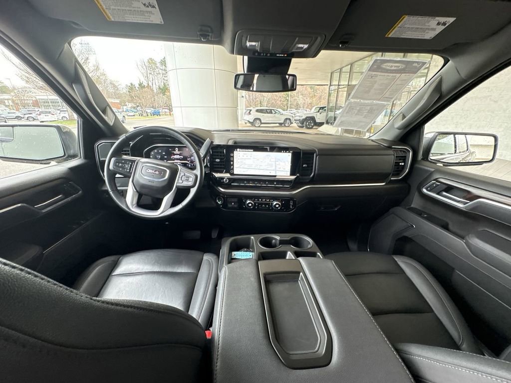 Certified 2025 GMC Sierra 1500 SLT image 20