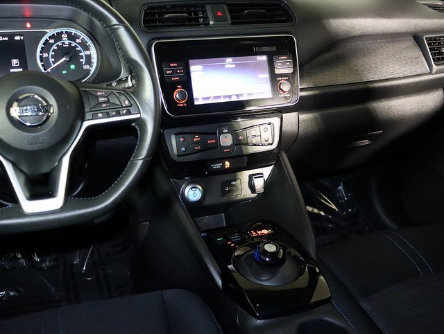 Used 2019 Nissan Leaf SV image 15