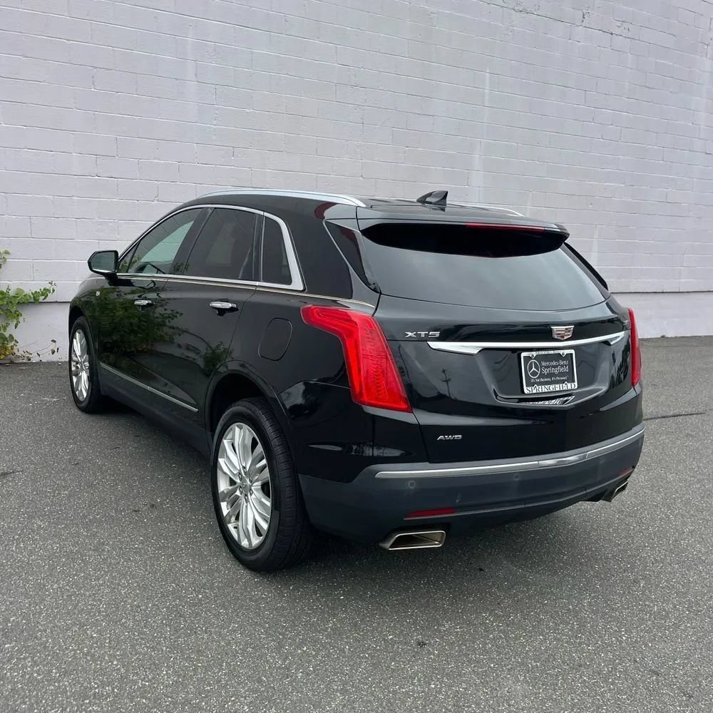 Used 2017 Cadillac XT5 Premium Luxury AWD/4WD image 5