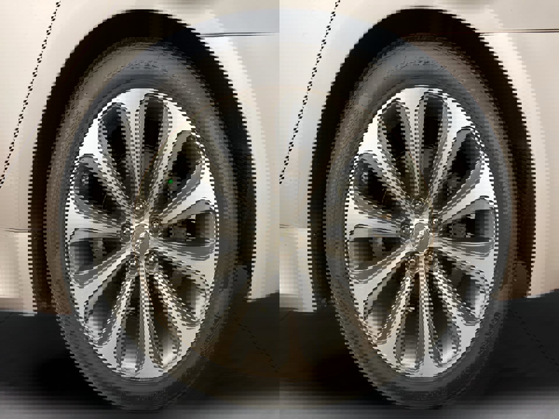 Used 2012 Hyundai Genesis 5.0 R-Spec image 13