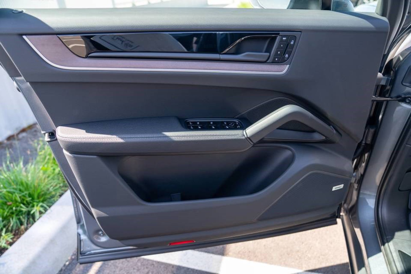 New 2026 Porsche Cayenne AWD/4WD image 11