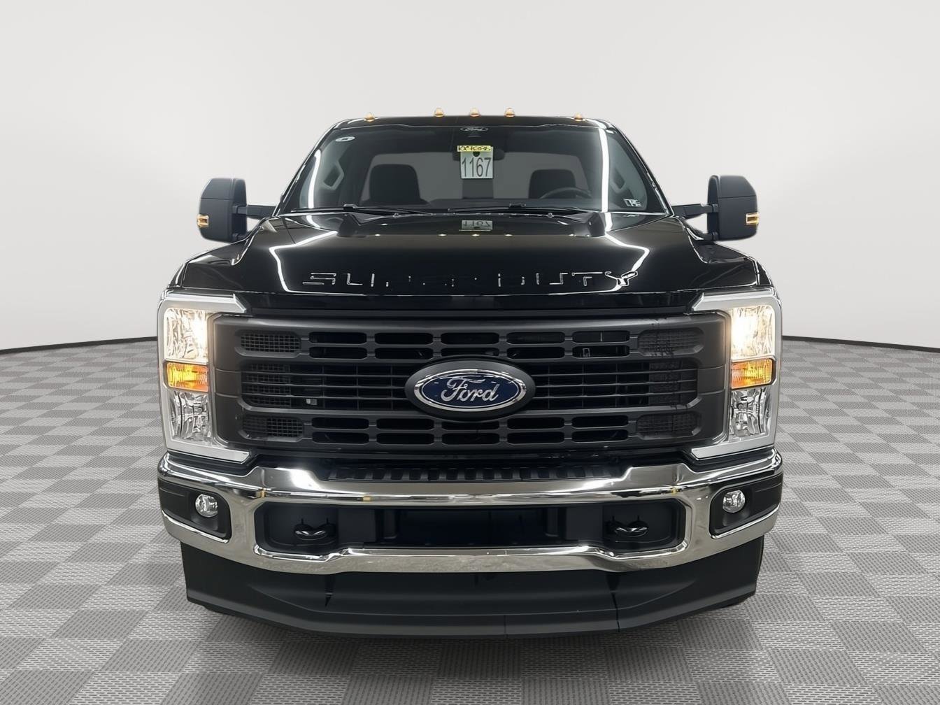 Used 2024 Ford F350 XL w/ FX4 Off-Road Package video 2