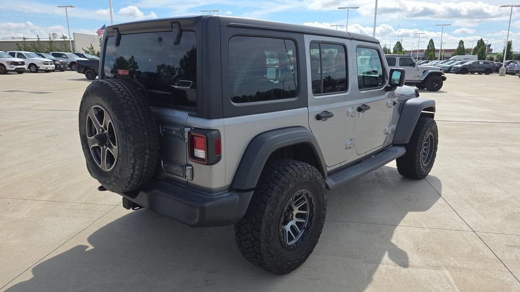 Used 2018 Jeep Wrangler Unlimited Sport S AWD/4WD image 5