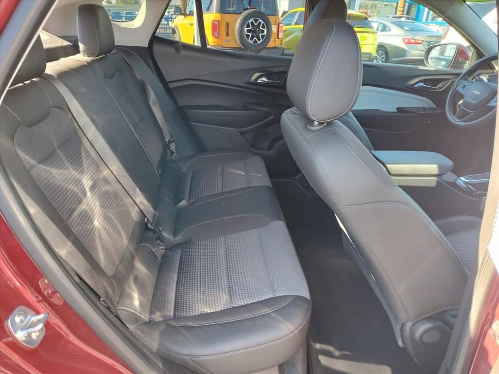 Certified 2024 Chevrolet Trax LT image 10