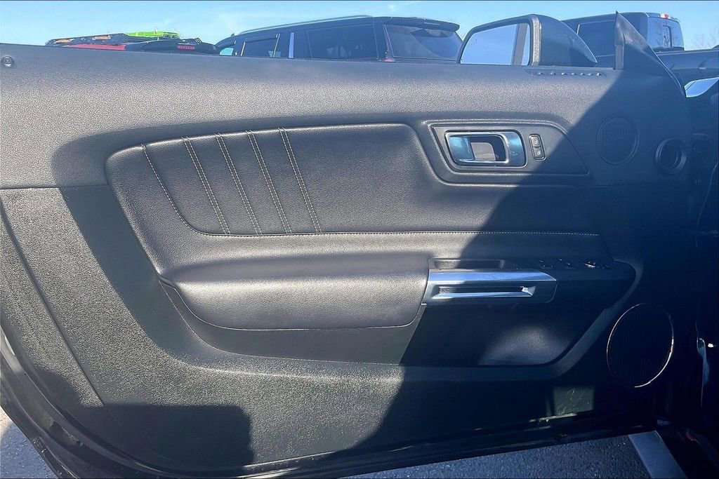 Used 2023 Ford Mustang Premium image 22
