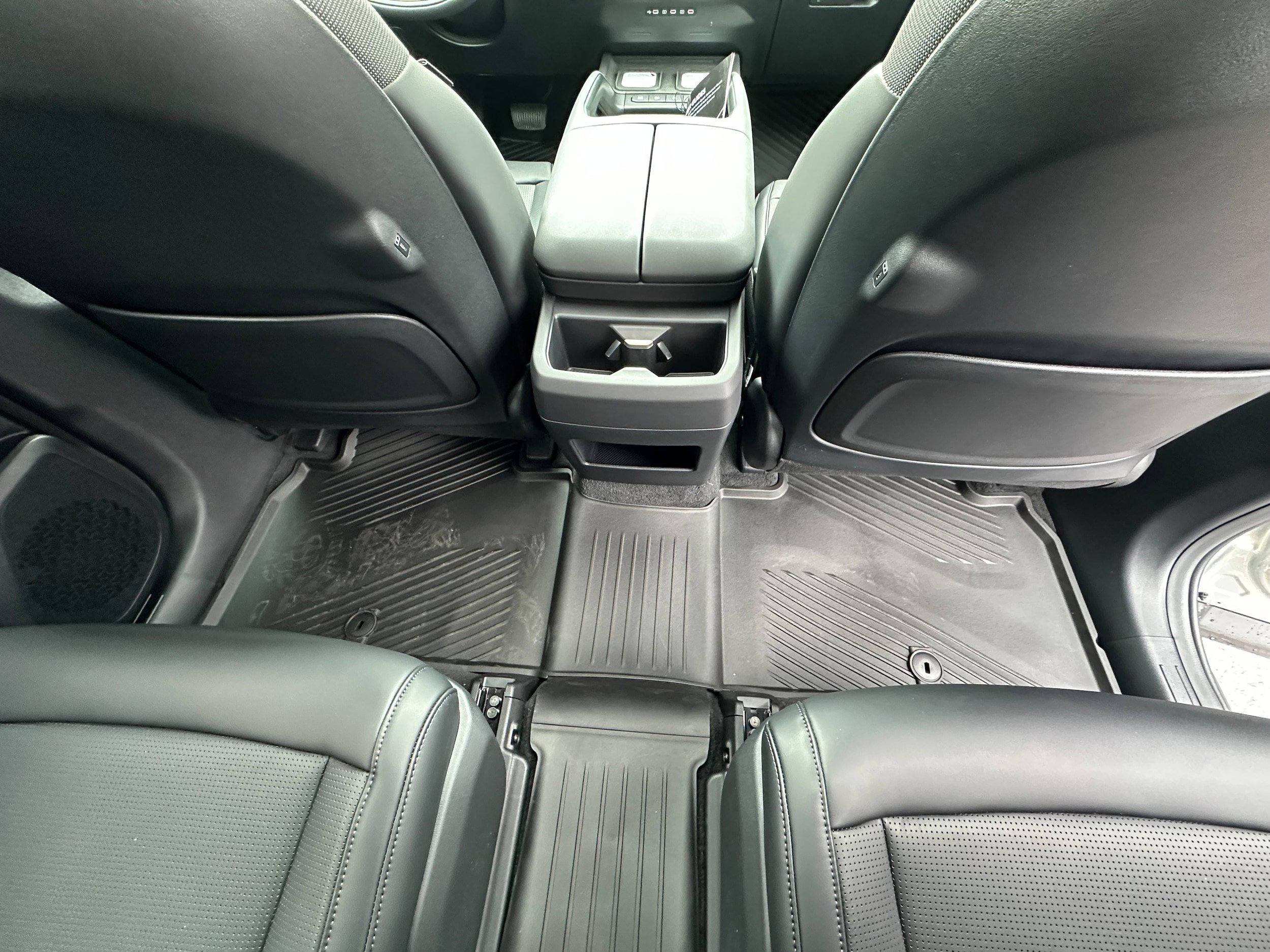 New 2027 Kia Telluride S image 17