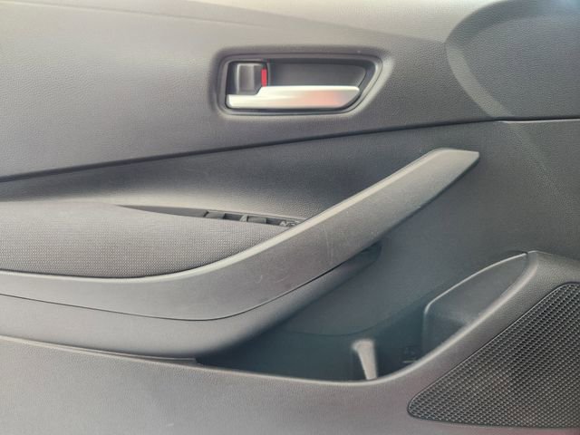 Used 2021 Toyota Corolla LE FWD image 7
