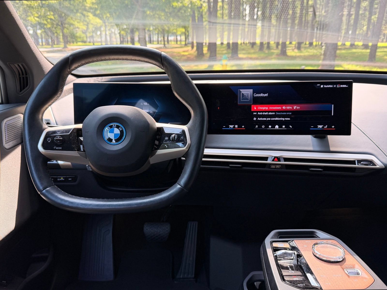 Used 2024 BMW iX M60 AWD/4WD image 3