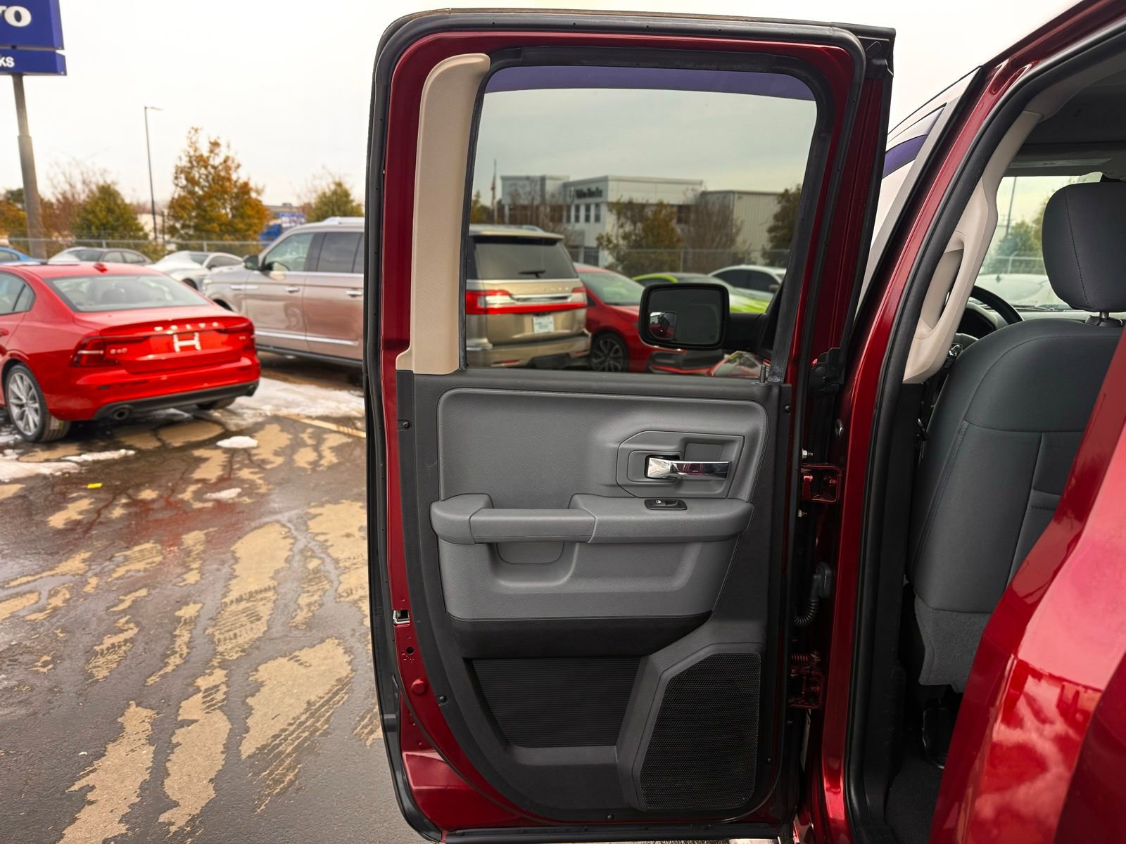 Used 2017 RAM 1500 Big Horn image 25