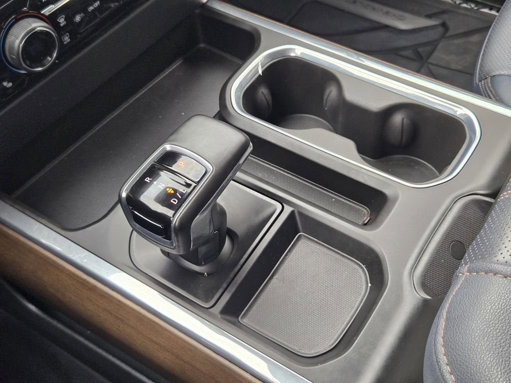 Used 2024 Chevrolet Silverado 1500 High Country w/ High Country Premium Package image 20