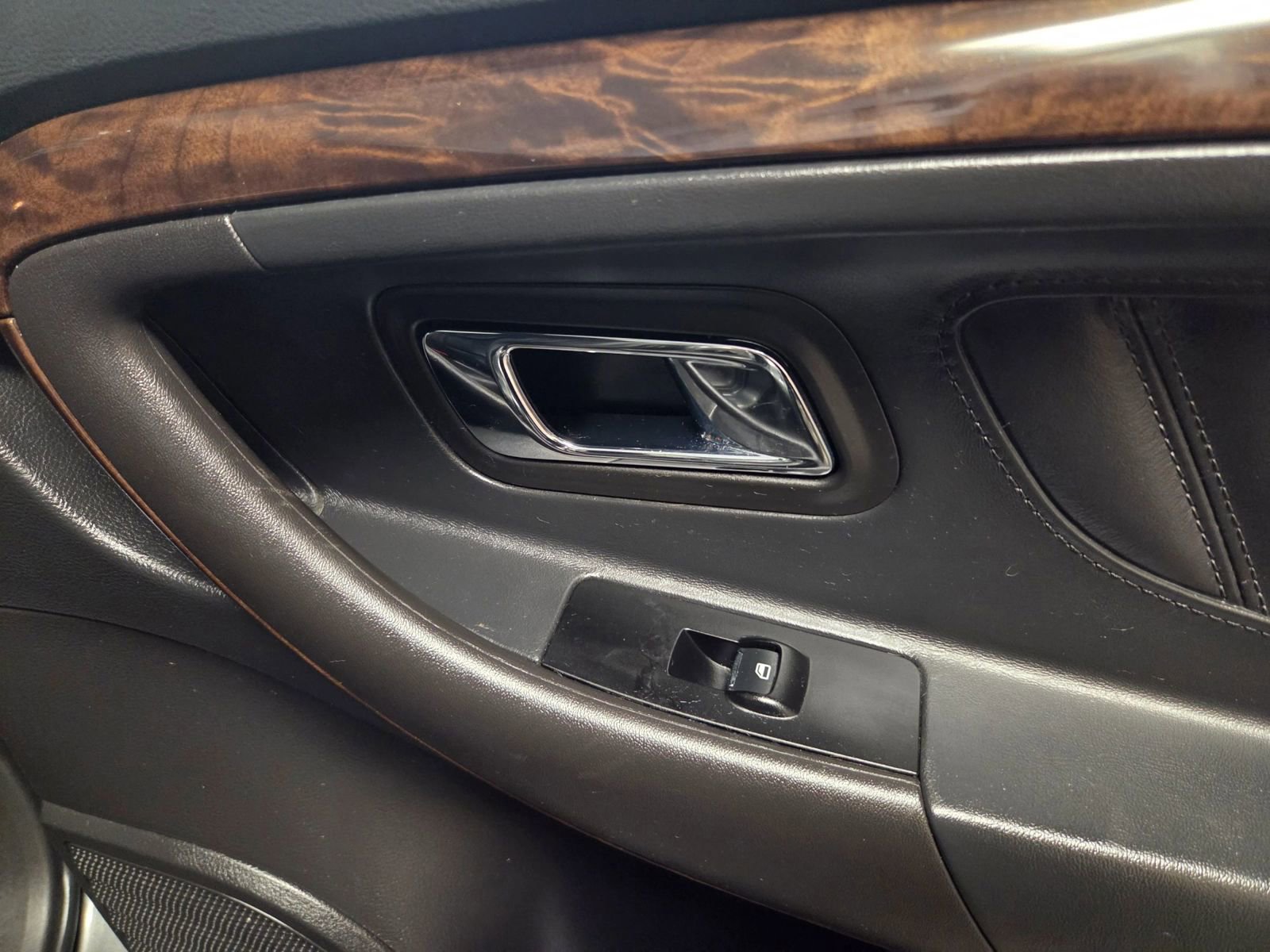 Used 2016 Ford Taurus Limited w/ Equipment Group 301A image 58