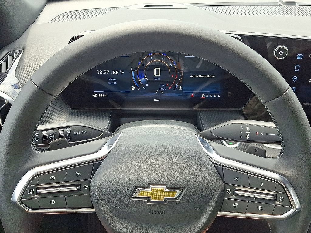 New 2027 Chevrolet Equinox LT w/ Convenience Package II FWD image 6