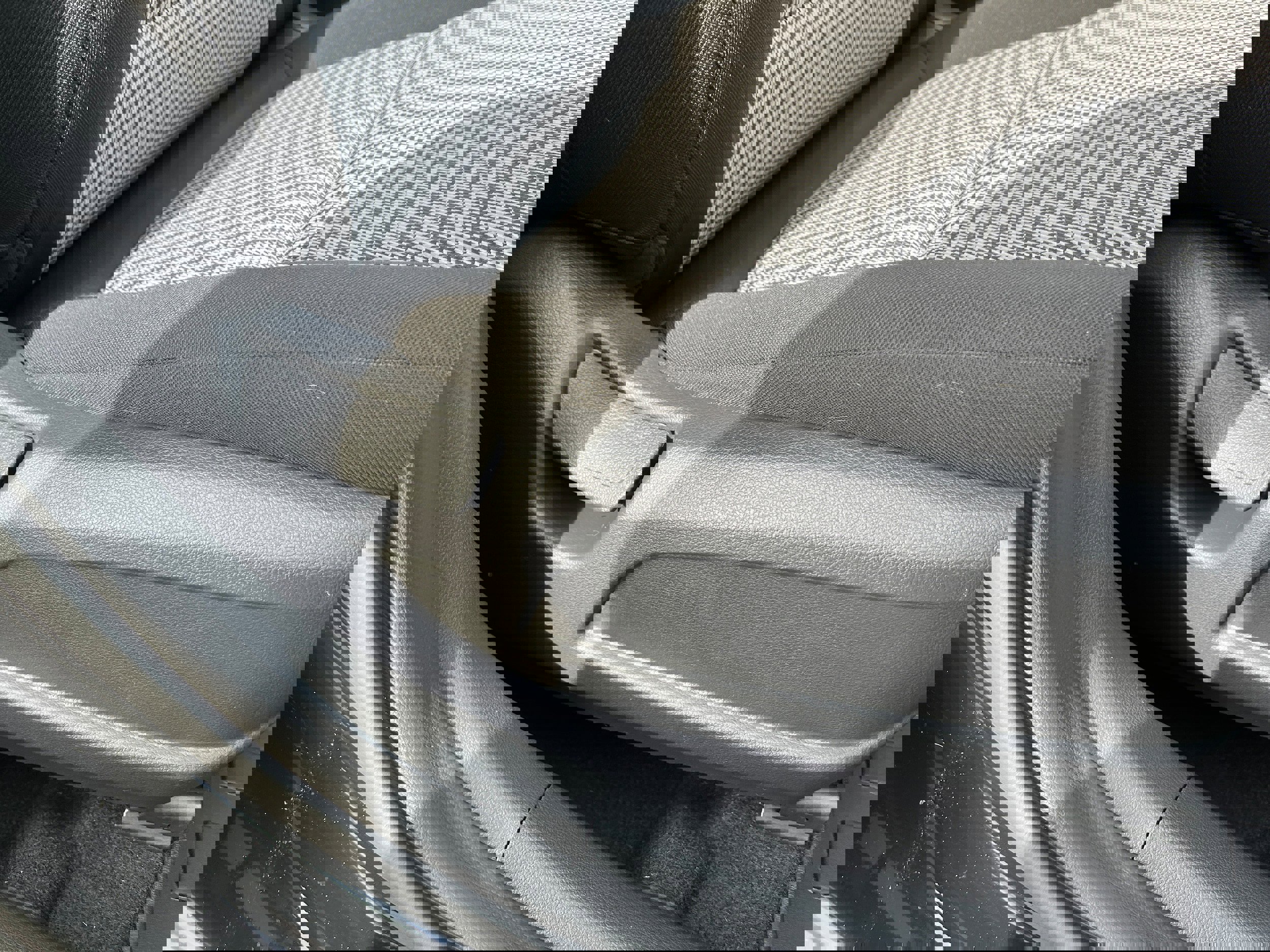 Used 2021 Hyundai Kona SE image 15