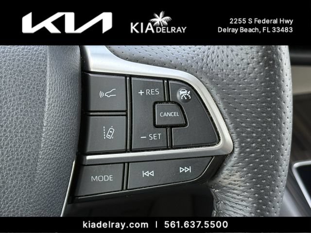 Used 2021 Toyota Sienna Limited FWD image 31