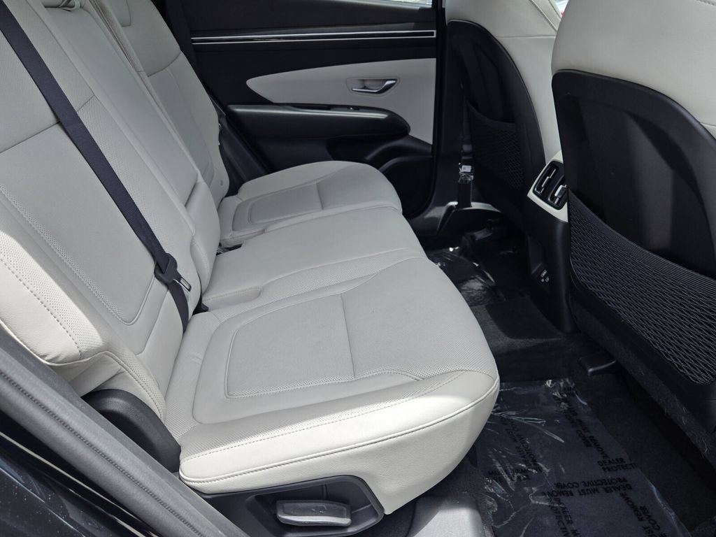 Certified 2023 Hyundai Tucson SEL w/ Convenience Package FWD image 13