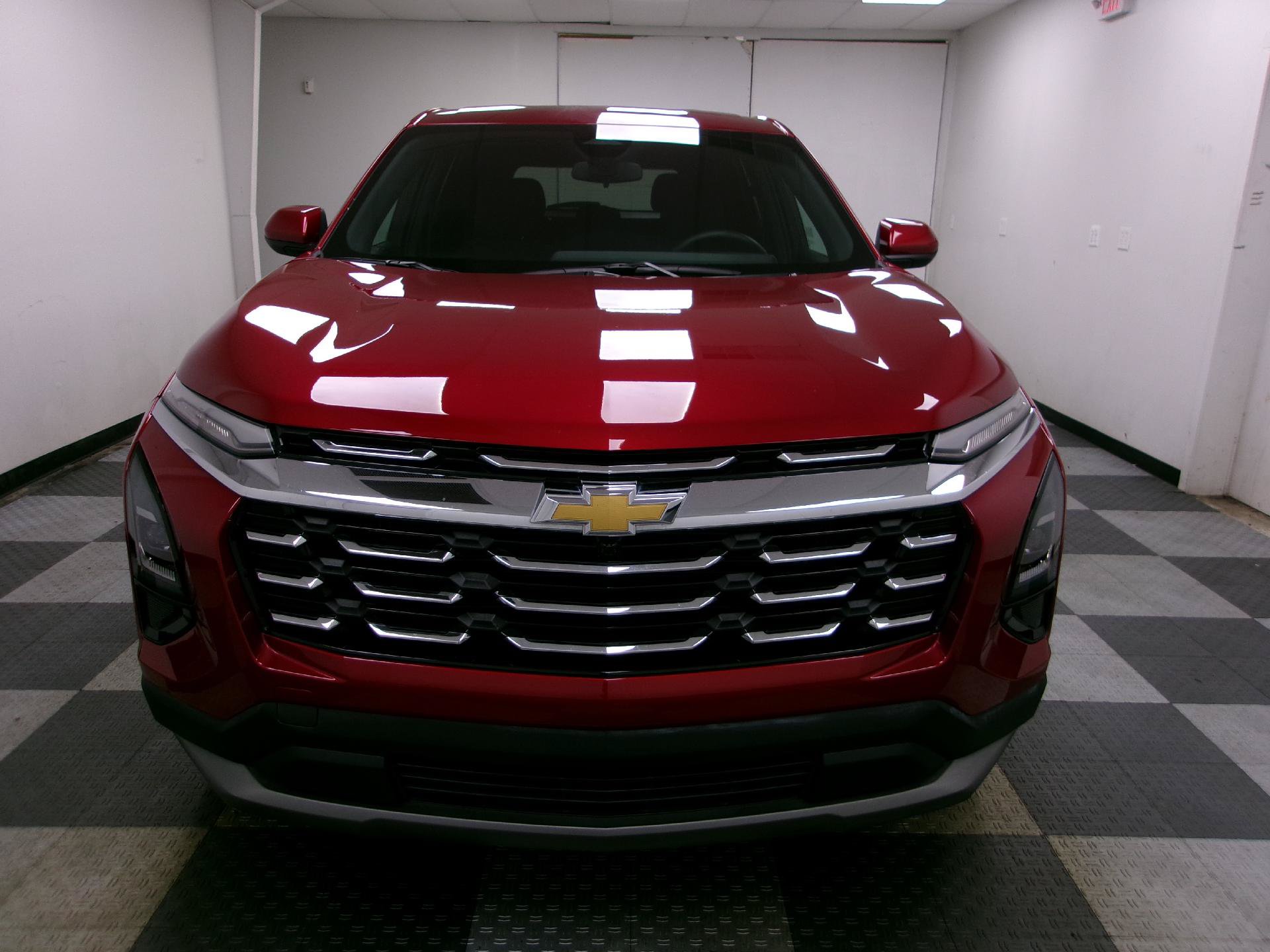 Used 2025 Chevrolet Equinox LT FWD image 14