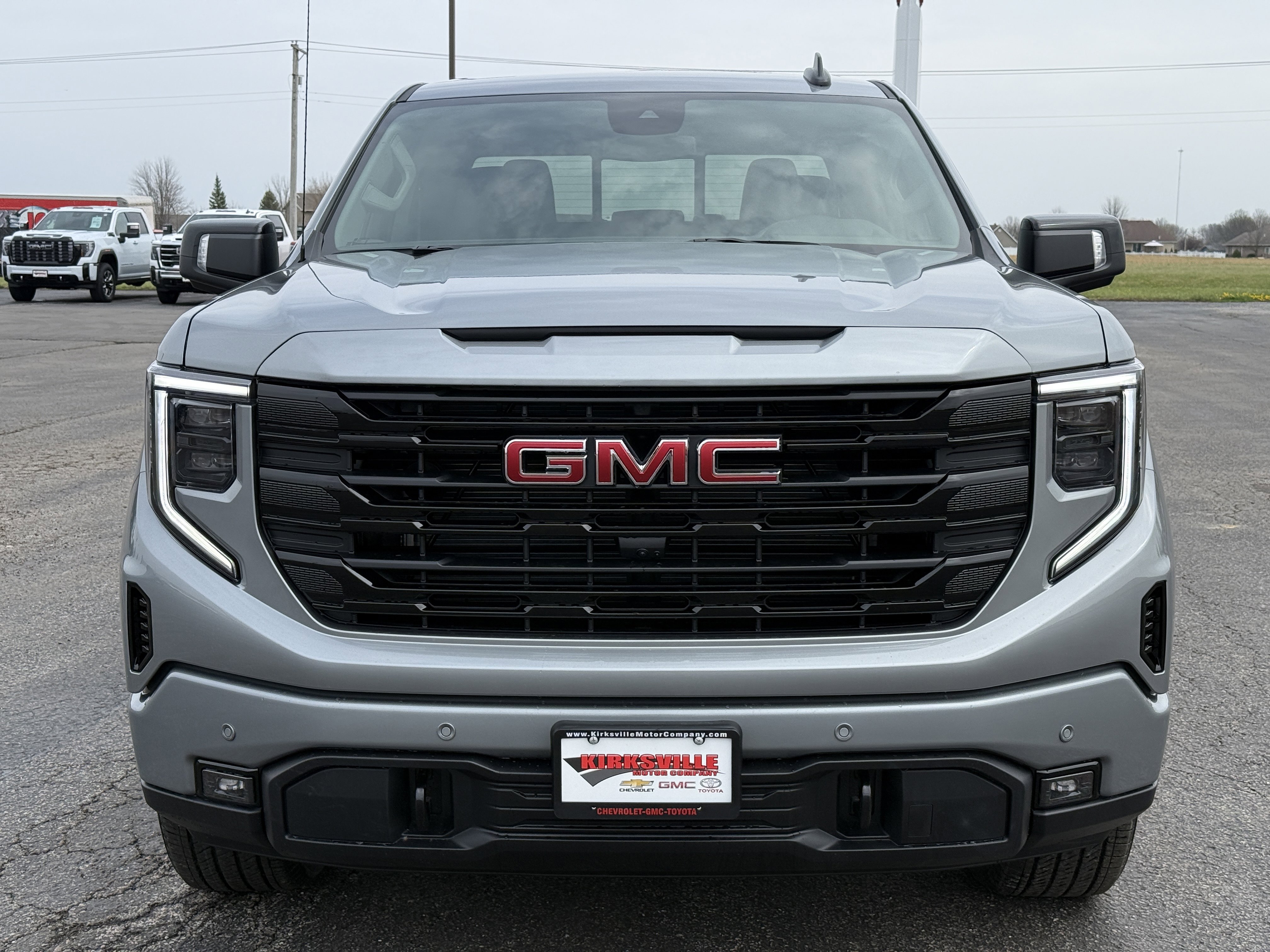 New 2026 GMC Sierra 1500 Elevation w/ Preferred Package AWD/4WD image 9
