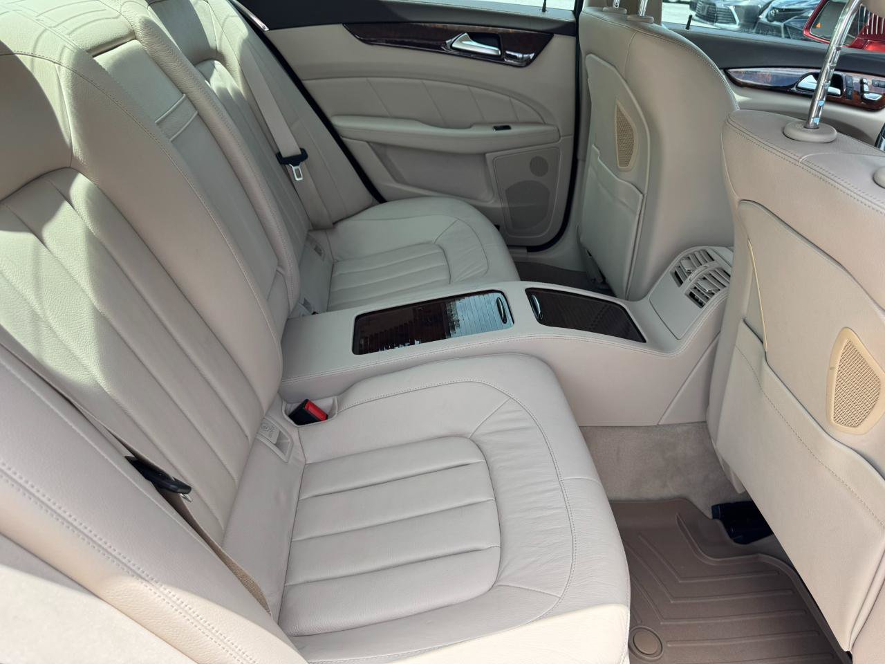 Used 2018 Mercedes-Benz CLS 550 4MATIC image 30