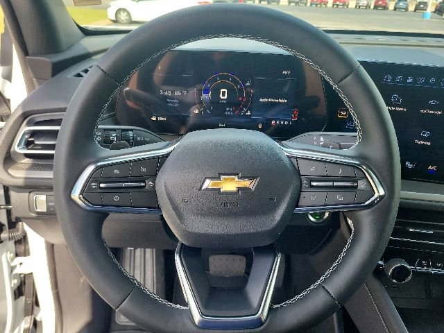 New 2026 Chevrolet Traverse LT w/ Driver Confidence Package FWD image 37
