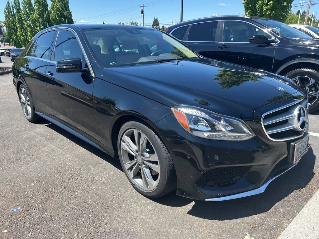Used 2014 Mercedes-Benz E 350 4MATIC Sedan image 5