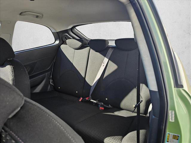 Used 2009 Hyundai Accent GS w/ Popular Equipment Pkg 2 image 15