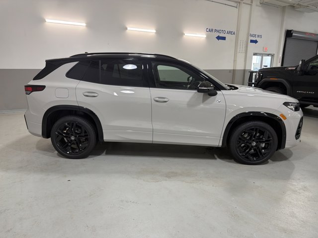 New 2026 Volkswagen Tiguan SE R-Line AWD/4WD image 10
